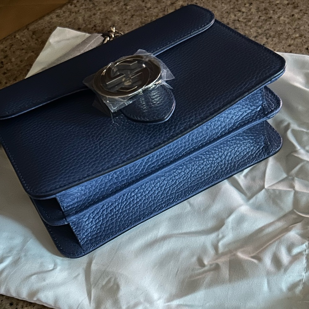 Authentic Gucci Handbag - Picture 4 of 15